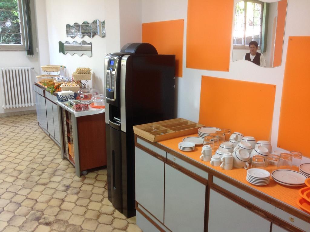 ローマ Casa Per Ferie Cardinal G. Guarino Bed & Breakfast エクステリア 写真